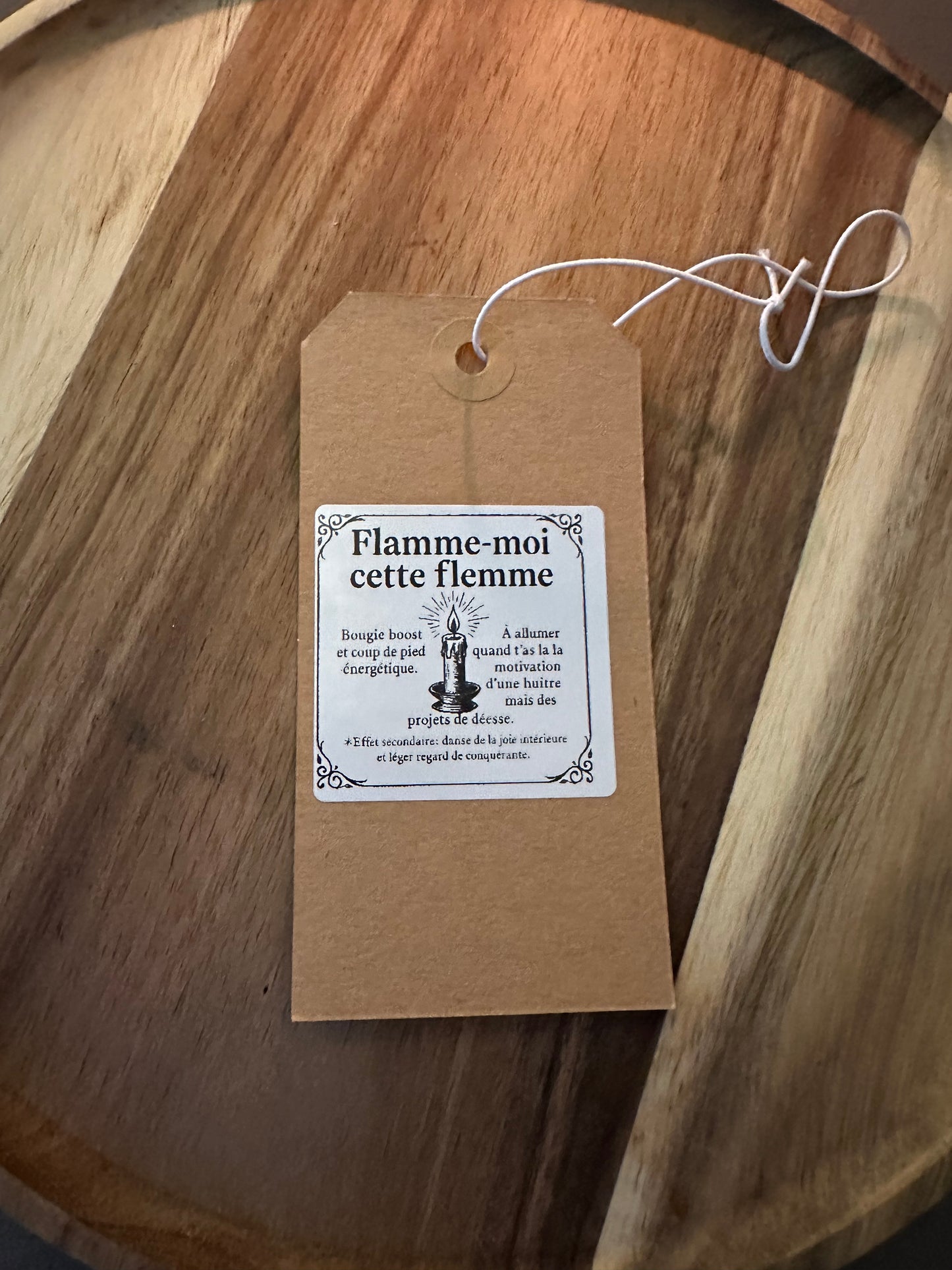 Bougie en cire d'abeille roulée pour la joie de vivre / Flamme-moi cette flemme!